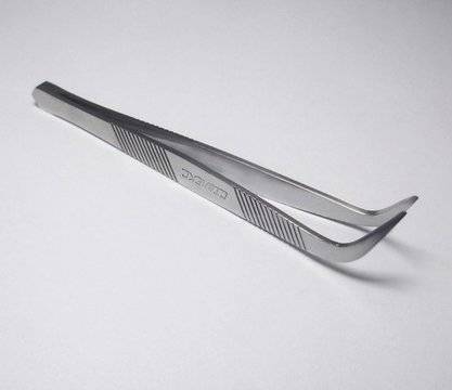 Пинцета за вадене на кърлежи