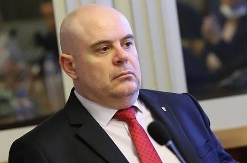 Иван Гешев подкрепи искането на БЛС за по-строги мерки срещу Covid-19