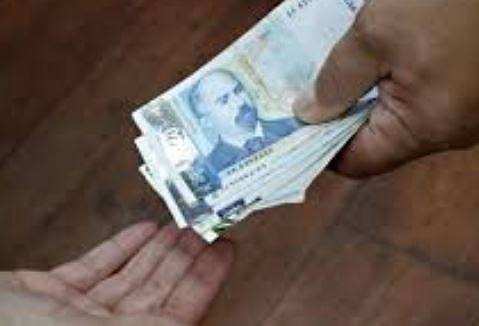 Плащанията към фирмите за вземания да бъдат преустановени до 1 юли