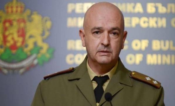 Един с положителна проба и седем очакват да бъдат изписани