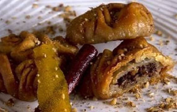 Баклава с формата на рози