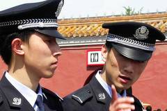 ‘Екип за пропаганда’: Пекин цензурира репортери в Ухан