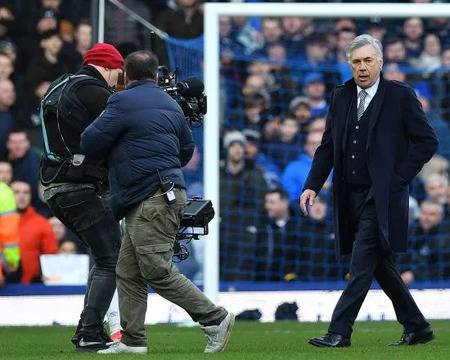 Карло Анчелоти предупреждава за бъдещето на футбола след коронавируса и нарече някои решения „закъснели“