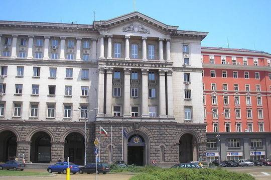 Удължават извънредното положение до 13 май