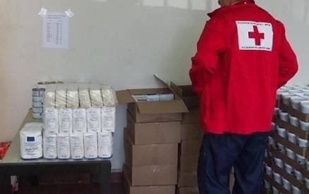 БЧК раздава хранителни продукти на хора под карантина или с ниски доходи