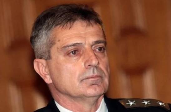 Адмирал Емил Ефтимов е новият началник на отбраната
