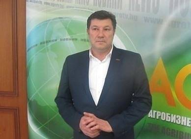 Предлагат 14 дни задължителен труд в земеделието за хората на борсата