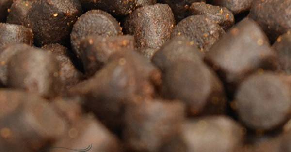 Пелети Massive Baits Special Fatal Attraction Pellet 8 мм