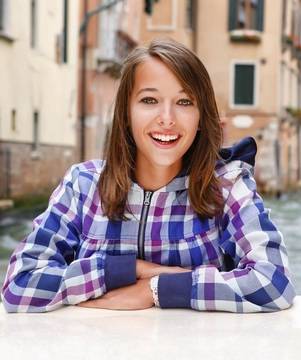 Отживелица ли е поставянето на металокерамика?