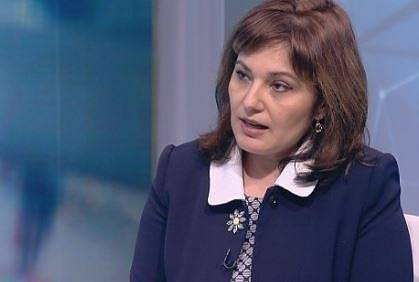 Обвиниха шефката на фармацевтичен съюз за всяване на паника