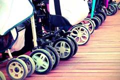 Каква бебешка количка да изберем