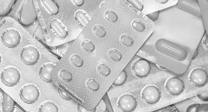 Над 4000 пациенти с ревматоиден артрит и лупус са оставени без лекарство с което се лекува COVID-19