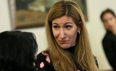 Над 700 фирми в туризма искат оставката на Николина Ангелкова