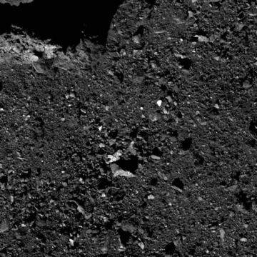 УСПЕХ: Американската мисия Озирис-Рекс се спусна едва на 75 метра над Бену като репетиция за предстоящото взимане на проби!