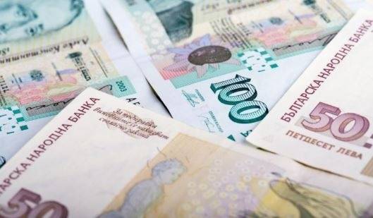 Четири банки започват отпускането на безлихвени кредити за физически лица