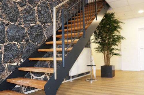 Идеи за стената до стълбите