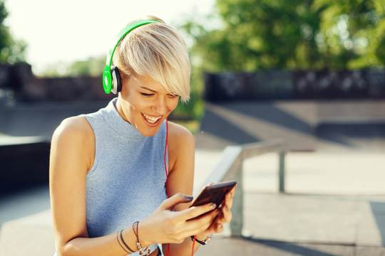 Винаги използвайте протектор за дисплей на вашия нов смартфон