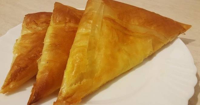 Триъгълни Банички