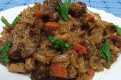 Свинско с прясно зеле