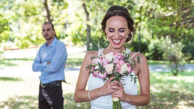 11 причини да наемете фотограф за вашата малка сватба