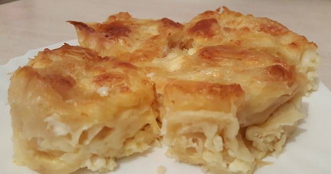 Баница на розички със сирене и кашкавал