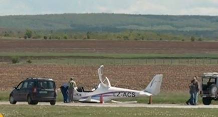 Разследват две версии за катастрофата с Ивайло Пенчев