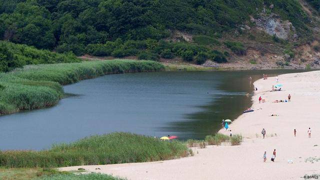 Лакомия и алчност: искат да обезобразят едно от най-красивите кътчета в България