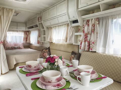 Луксозни каравани – реновиране и обновяване на мобилен дом, кемпер и каравана