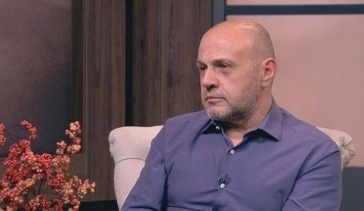 Томислав Дончев: Не съм чул премиерът да си търси нов министър на финансите