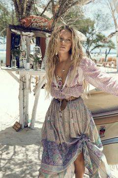 Бохо стил на лято 2020: оригинален и женствен външен вид (+20 снимки)