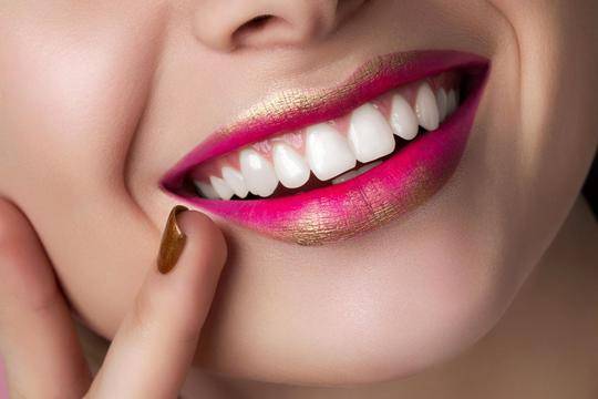 Зъбни импланти Варна