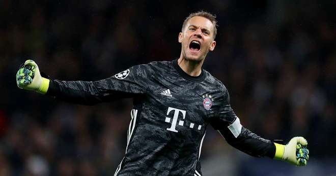 Нойер остава в Байерн!