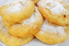 Македонски мекици