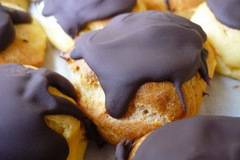 Еклери с крем карамел и шоколад