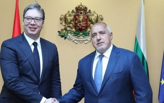 Борисов посрещна сръбския президент Вучич (ВИДЕО)