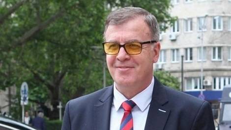 Акциите на Левски са прехвърлени на Наско Сираков! – SportVox