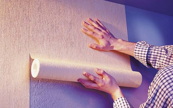 Залепяне на тапети в хотели и бизнес сгради