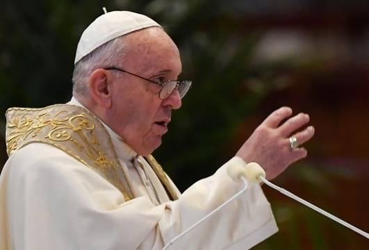 Папата изрази солидарност с всички, които се борят с COVID-19