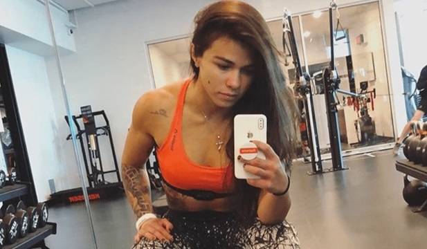 Снимки на Claudia Gadelha