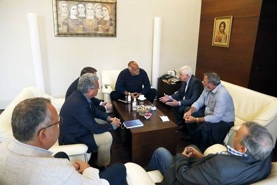 Заради COVID-19 у нас: Връщат маските на закрито