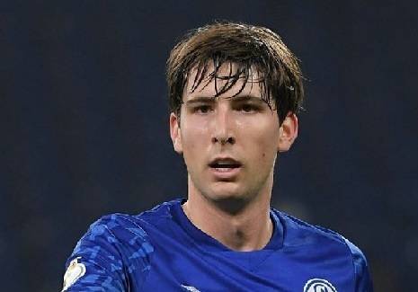 Шалке връща защитник на Барса – SportVox