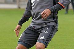 Джеймс Пиърс с новини във връзка с трансфера на Тиаго в посока „Ливърпул“