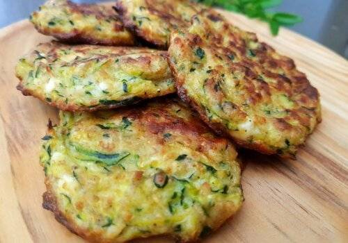 Диетични кюфтета от тиквички на фурна