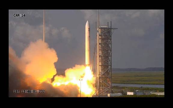 УСПЕХ: Американската ракета Минотавър 4 изведе в космоса 4 разузнавателни спътника!