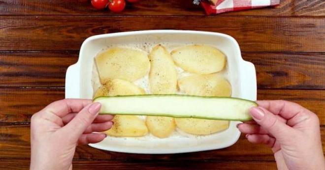 ВЗех няколко картофа, 2 тиквички, малко шунка и още 1-2 неща и спретнах изумително ястие