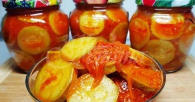 Рецепта за хрупкава салата от тиквички за зимата