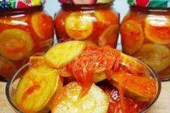 Рецепта за хрупкава салата от тиквички за зимата