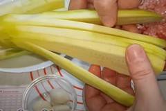 2 тиквички, шепа кайма и най-бързата вечеря с тиквички е готова! Просто, сочно, вкусно!