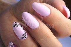 21 минималистични маникюри с цветя, изпълнени с толкова много нежност и дискретност, че не можеш да им се нарадваш