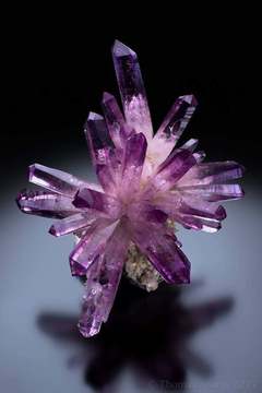 Какво не знаем за магическия камък Аметист